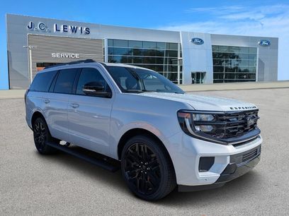 New 2026 Ford Expedition Platinum w/ Stealth Performance Package