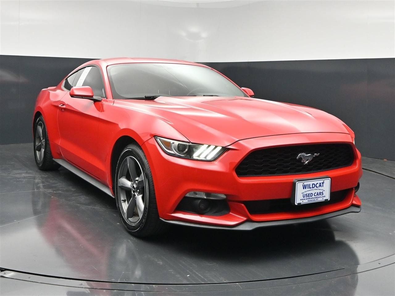 Used 2015 Ford Mustang Coupe w/ Equipment Group 051A RWD image 3