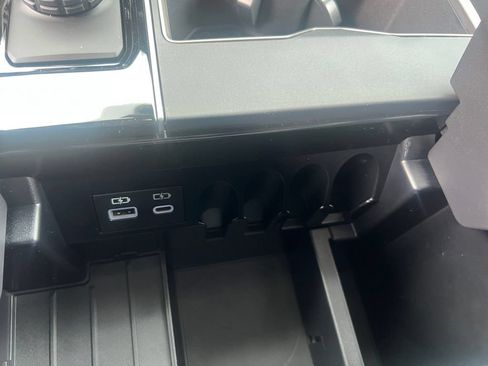 New 2026 Toyota Tundra SR5 AWD/4WD image 20