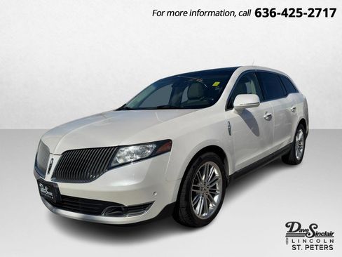 Used 2014 Lincoln MKT AWD w/ Equipment Group 201A image 1