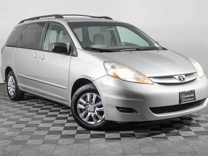 Used 2010 Toyota Sienna LE