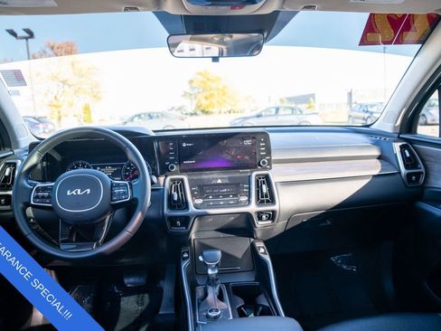 Used 2022 Kia Sorento X-Line EX image 16