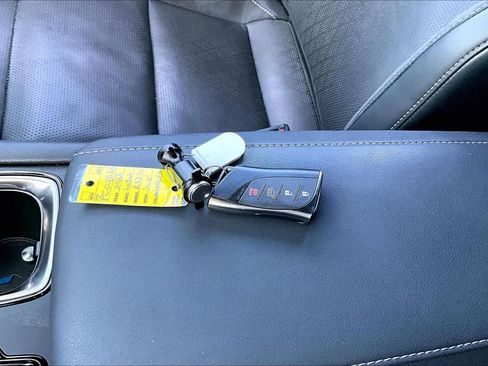 Used 2023 Lexus RX 350 FWD image 14