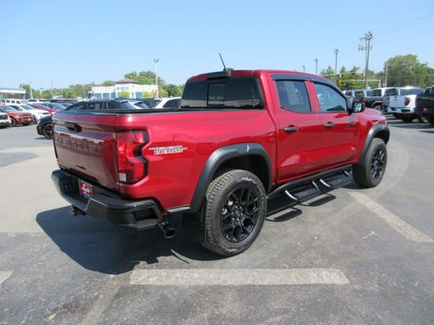 Certified 2023 Chevrolet Colorado Trail Boss w/ LPO, Dark Essentials Package AWD/4WD image 5