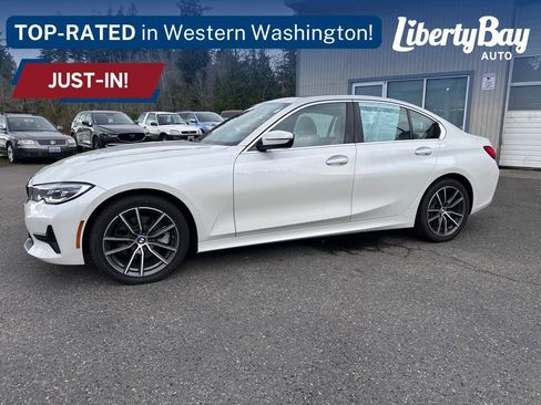 Used 2021 BMW 330i xDrive Sedan image 3