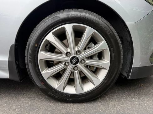 Used 2017 Hyundai Sonata Limited FWD image 49