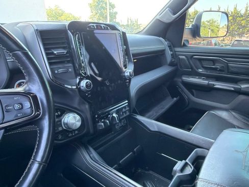 Used 2023 RAM 1500 Limited AWD/4WD image 12