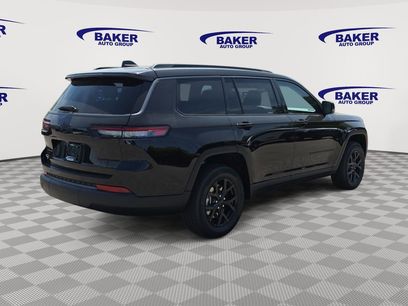 New 2026 Jeep Grand Cherokee L 4WD
