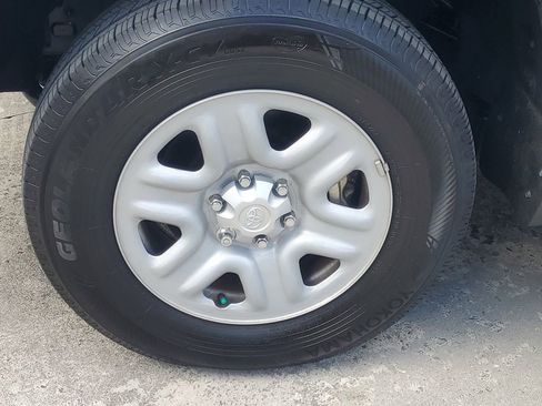 Used 2024 Toyota Tundra SR w/ SR Tow Package image 4