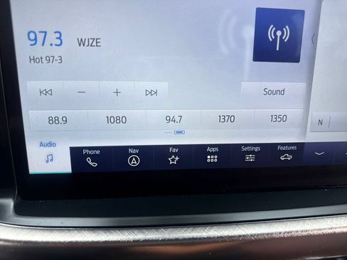 Used 2023 Ford F150 King Ranch w/ Equipment Group 601A High AWD/4WD image 39