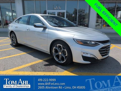 Used 2020 Chevrolet Malibu LT FWD image 1