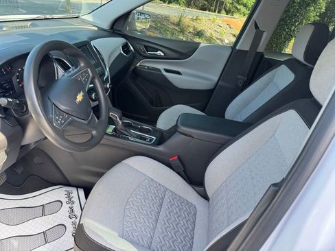Certified 2023 Chevrolet Equinox LS FWD image 14