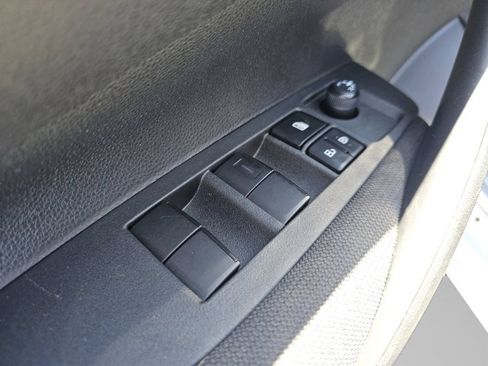 Used 2024 Toyota Corolla LE FWD image 27