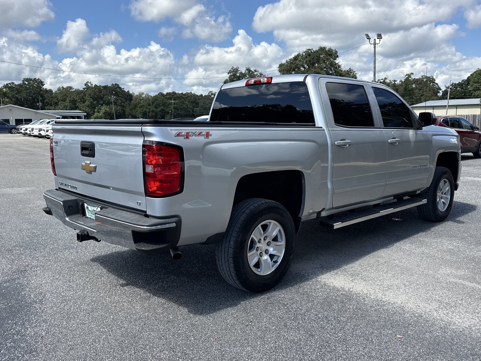 Used 2017 Chevrolet Silverado 1500 LT w/ All Star Edition AWD/4WD image 5