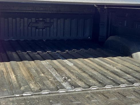 Used 2022 Chevrolet Silverado 2500 Custom w/ Custom Value Package image 8