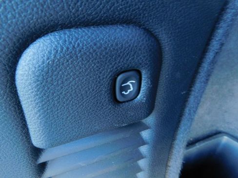 Used 2023 Dodge Durango GT image 15