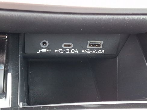 Certified 2023 Subaru Outback Limited AWD/4WD image 26