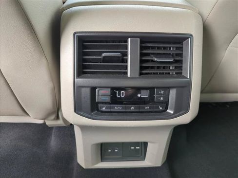 Used 2021 Volkswagen Atlas SEL Premium AWD/4WD image 24