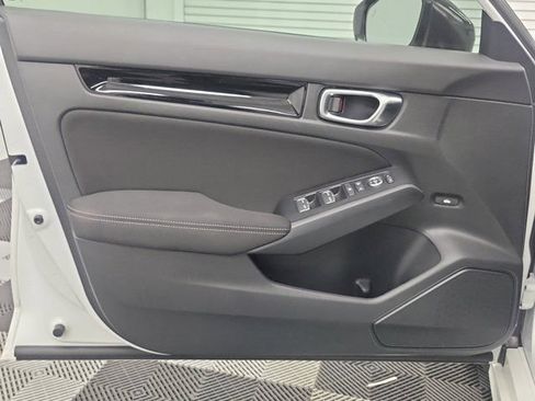 Certified 2025 Honda Civic Sport image 19