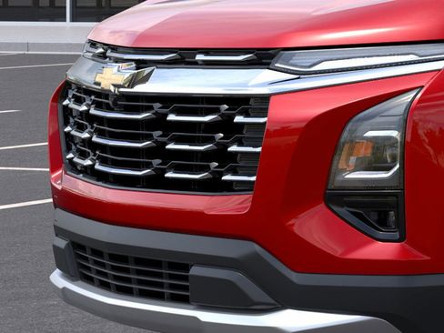 New 2026 Chevrolet Equinox LT FWD image 15