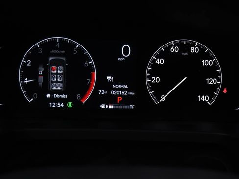 Used 2025 Honda Pilot TrailSport image 7