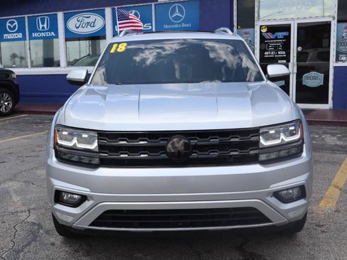 Used 2018 Volkswagen Atlas SEL Premium AWD/4WD image 6