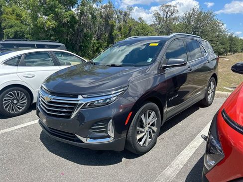 Used 2022 Chevrolet Equinox Premier FWD image 9