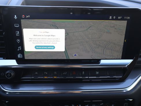 Certified 2025 Chevrolet Silverado 1500 High Country w/ Technology Package image 29