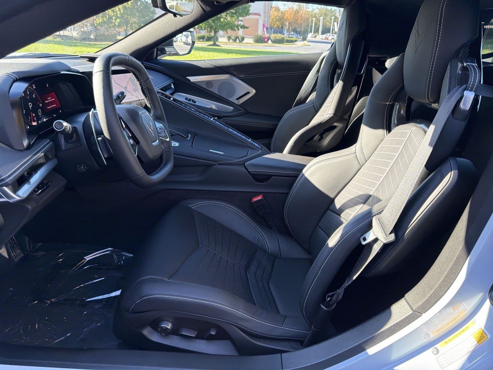 Used 2023 Chevrolet Corvette Stingray Preferred Cpe w/ Z51 Performance Package RWD image 13