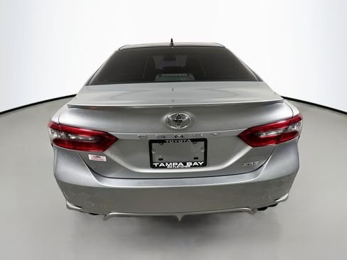 Used 2021 Toyota Camry XSE FWD image 6