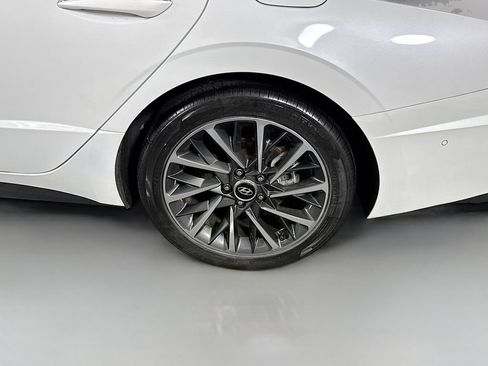 Used 2020 Hyundai Sonata Limited FWD image 34