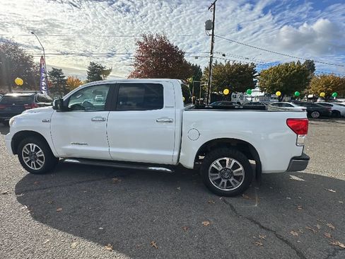 Used 2013 Toyota Tundra Limited w/ Memory Pkg AWD/4WD image 6