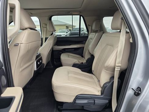 Used 2024 Ford Expedition Max Limited AWD/4WD image 17