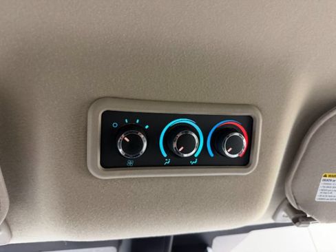 Used 2024 Chevrolet Express 3500 LT w/ LT Preferred Equipment Group RWD image 22