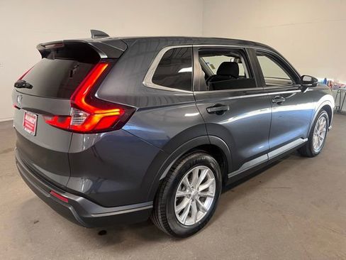 Used 2024 Honda CR-V EX image 3