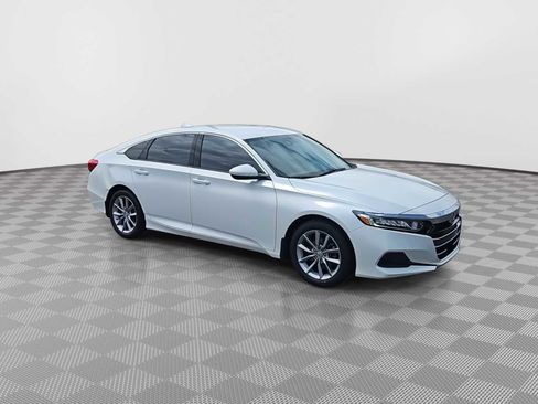 Used 2021 Honda Accord LX image 2