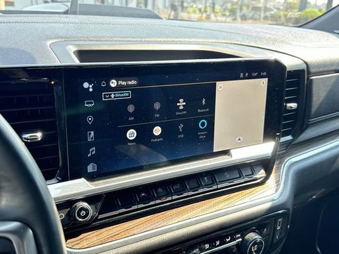 Used 2023 Chevrolet Silverado 1500 LT Trail Boss w/ Convenience Package II image 16