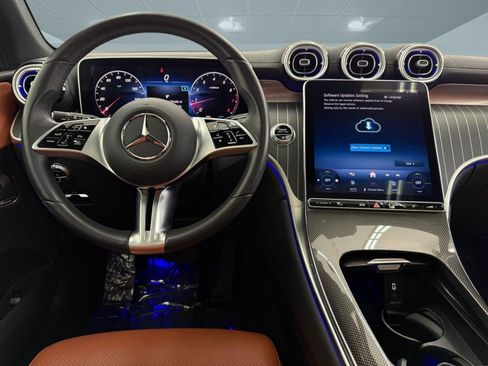 Certified 2023 Mercedes-Benz GLC 300 image 26