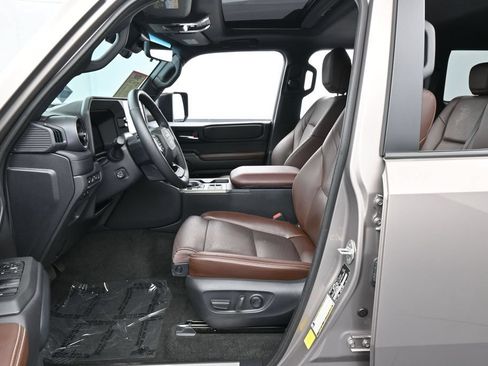 Used 2025 Toyota Land Cruiser w/ Premium Package AWD/4WD image 11