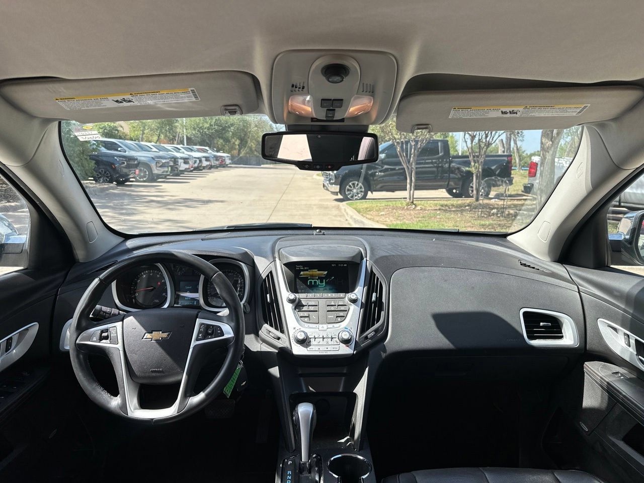 Used 2012 Chevrolet Equinox LTZ FWD image 12