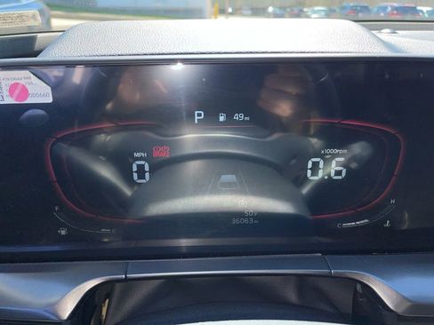 Used 2023 Kia Telluride LX image 8