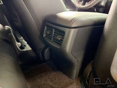 Used 2017 Dodge Challenger SXT Plus RWD image 27