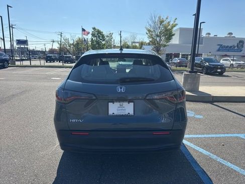 Used 2024 Honda HR-V LX image 7