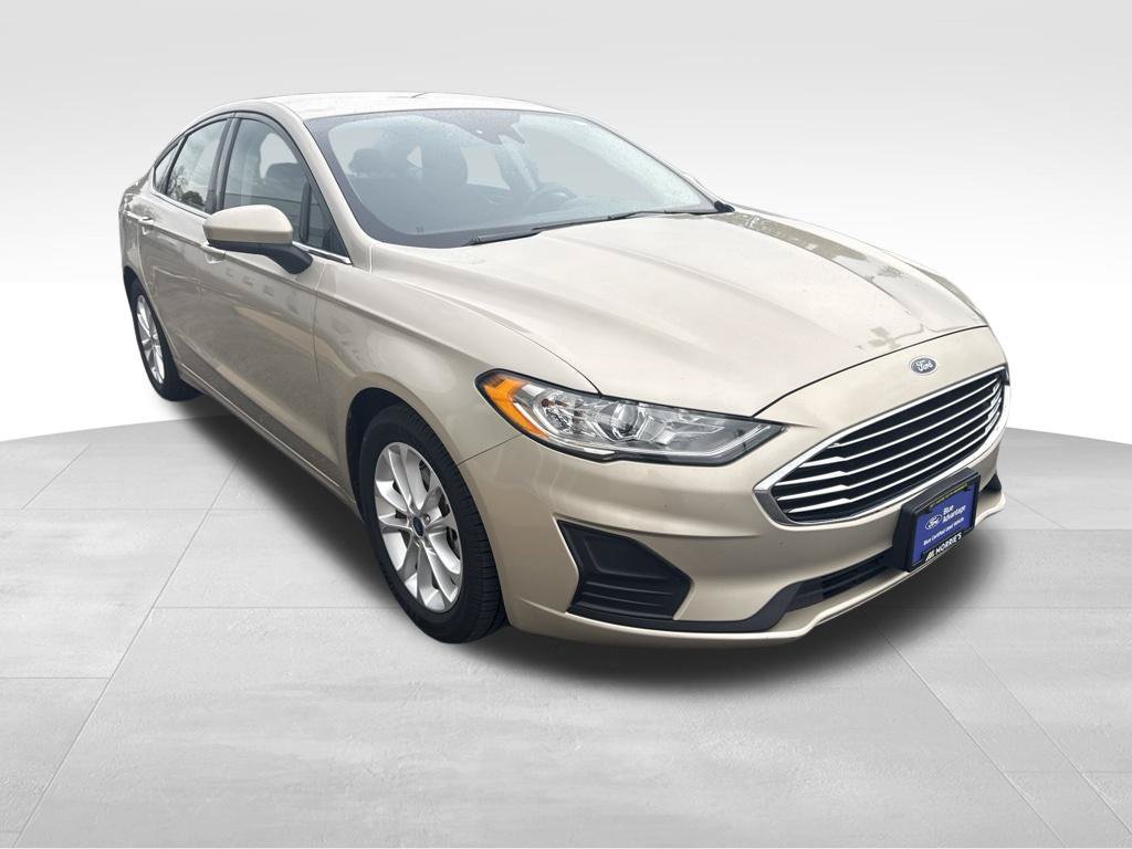 Used 2019 Ford Fusion SE FWD image 4