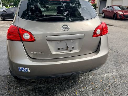 Used 2010 Nissan Rogue S FWD image 3