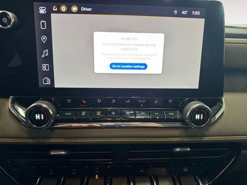 Used 2023 Chevrolet Colorado ZR2 w/ ZR2 Convenience Package III image 12