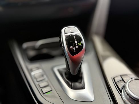 Used 2021 BMW M340i w/ Driving Assistance Package image 25