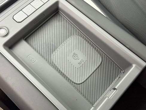 Used 2024 Kia EV9 GT-Line image 32