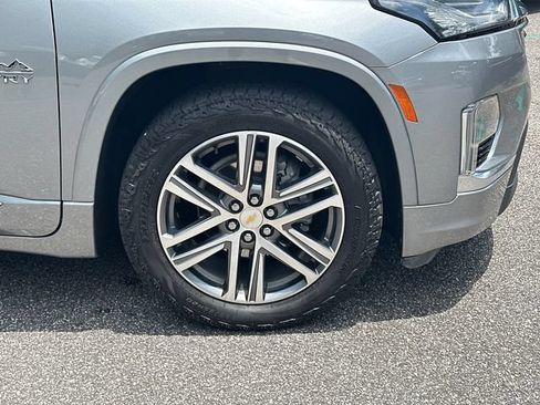 Used 2023 Chevrolet Traverse High Country w/ LPO, Floor Liner Package AWD/4WD image 14