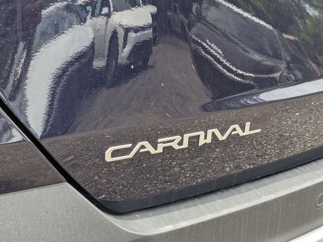 New 2026 Kia Carnival EX FWD image 13